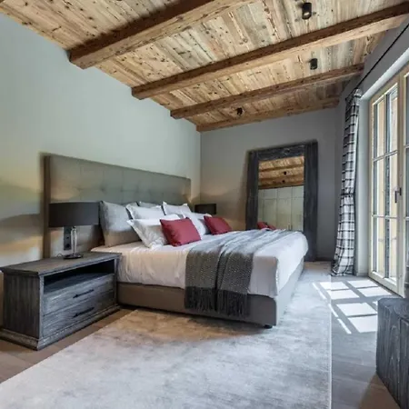 Chalet With Pool